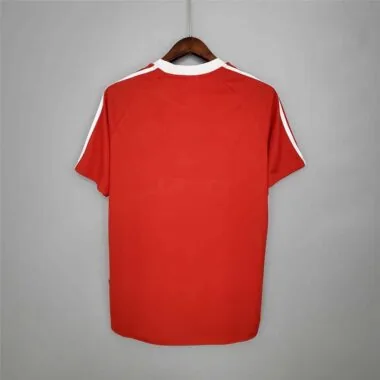 00-01 Bayern Munich home