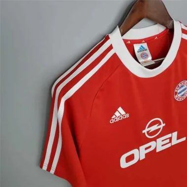00-01 Bayern Munich home
