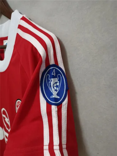 01-02 Bayern Munich Champions League home red