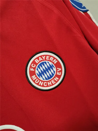 01-02 Bayern Munich Champions League home red