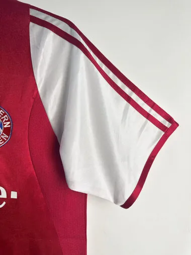03-04 Bayern home retro jersey