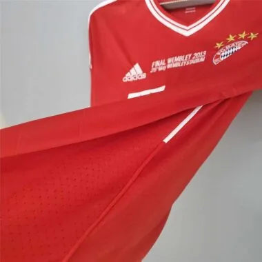 13-14 Bayern Munich Champions League home