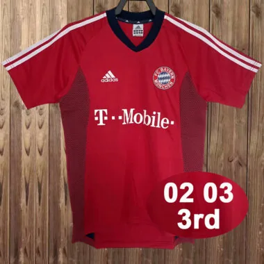 2002-03 Bayern third away retro jersey