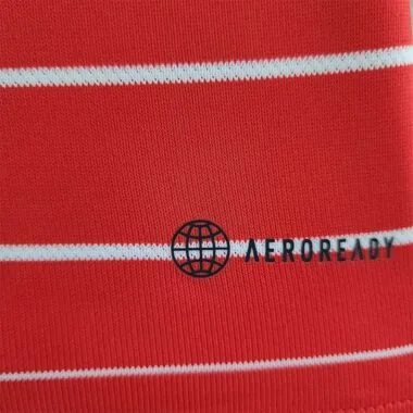 22-23 Bayern home
