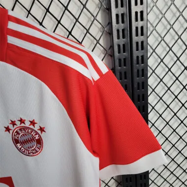 23-24 Bayern home