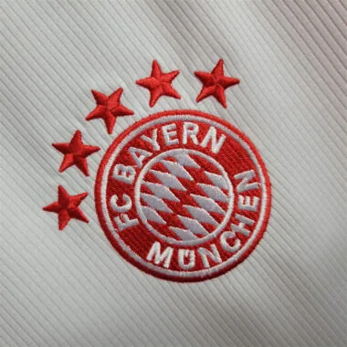 23-24 Bayern home