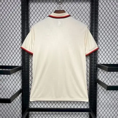 Camisa branca de terceiro jogo fora de casa do Bayern 24-25