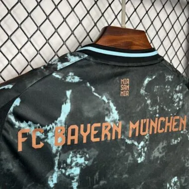 24-25 Bayern away Jersey