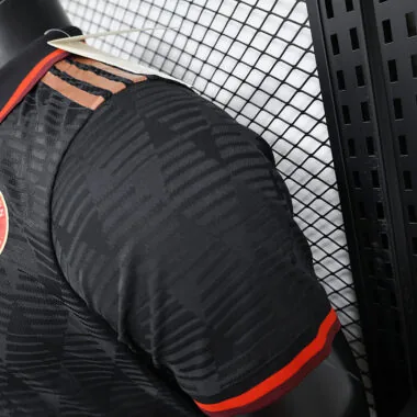Camisa do Bayern, versão especial, preta, 24-25