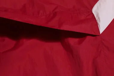 Ensemble coupe-vent rouge Bayern 24-25 - $56