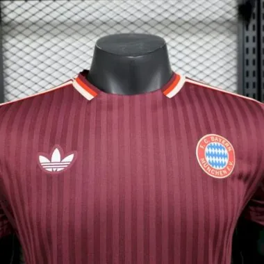 25/26 Bayern Terrace Icons Jersey Player Version