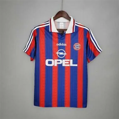 95-97 Bayern de Munique, equipamento de casa vermelho/azul