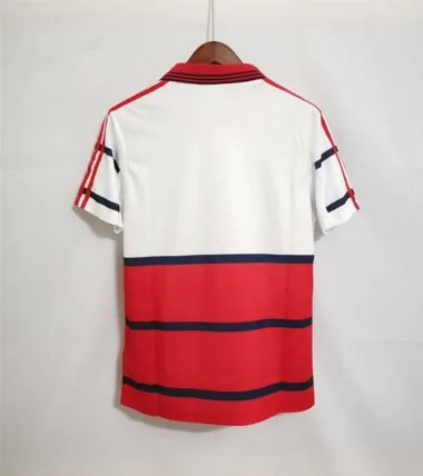 98-01 Bayern de Múnich (fuera de casa)