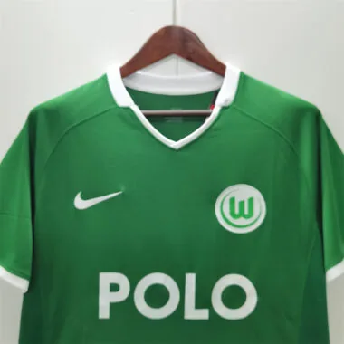 08-09 Wolfsburg home