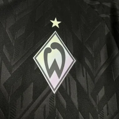 Camisa de jogo fora de casa do SV Werder Bremen (terceira) 24-25