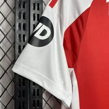 Camiseta de local del Union Berlin 24-25