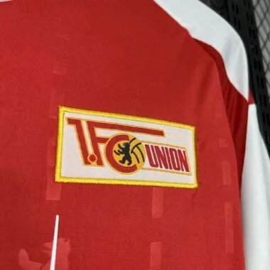 Camiseta de local del Union Berlin 24-25