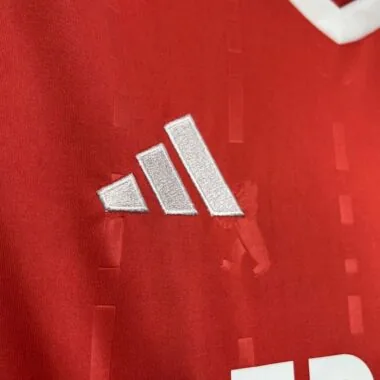 Camiseta de local del Union Berlin 24-25