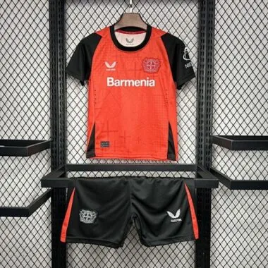 Equipamento infantil para jogos em casa do Bayer 04 Leverkusen, 24-25