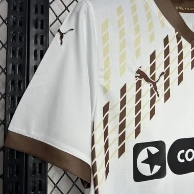 Camiseta de visitante del FC St. Pauli 24-25