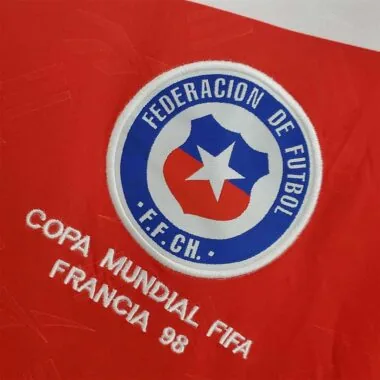 1998 Chile home