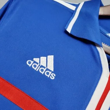 2000 France home
