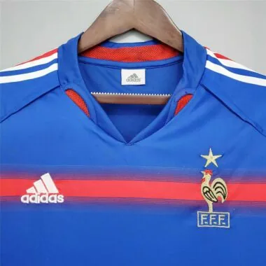 2004 France home