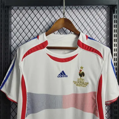 2006 France away white