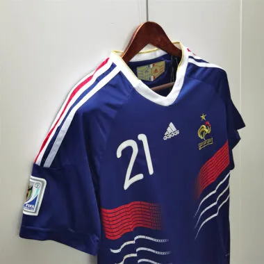 2010 France home