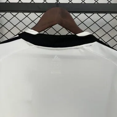 Camiseta retro de la selección alemana de 2008 para partidos en casa