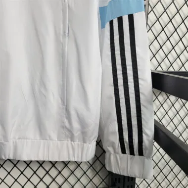 23-24 Chaqueta cortavientos Alemania