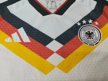 Germany 2025/26 Home Player Version Kids Kit (Size 16-28)