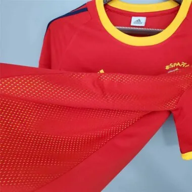 2002 Spain home red