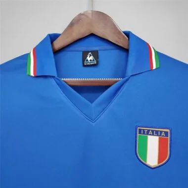 1982 Italy home