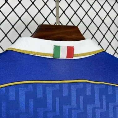 1995 Italy home retro jersey