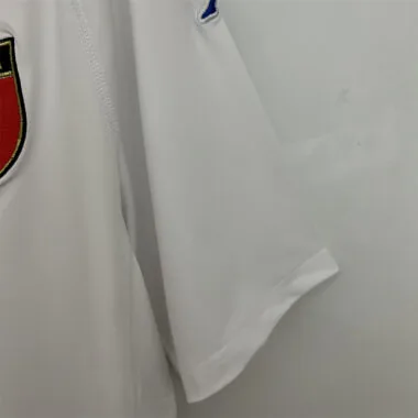 2000, Italia, fuera de casa, camiseta blanca