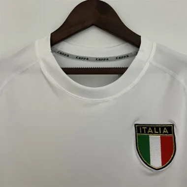 2000, Italia, fuera de casa, camiseta blanca