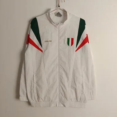 25-26 Italy white windbreaker