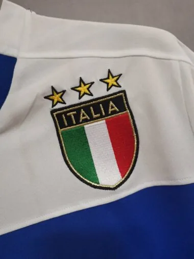 98-00 Italy away white