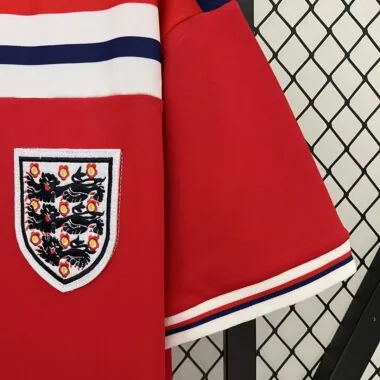 1982 England away red retro jersey