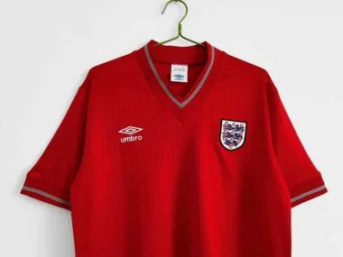 1984/87: Partidos fuera de casa contra Inglaterra
