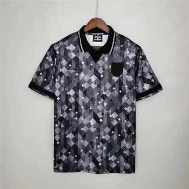 1990 England black away