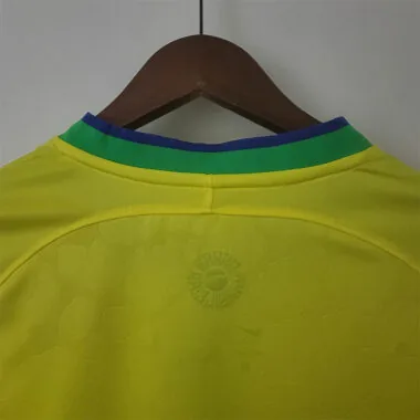 2022 Brazil home court graffiti board