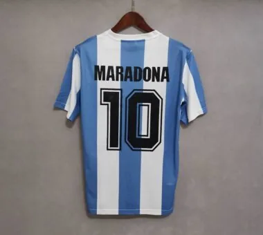 1985 Argentina home