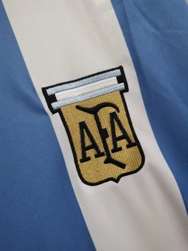 1985 Argentina home
