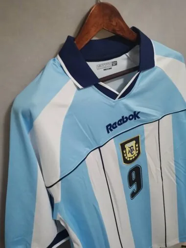 2000 Argentina home