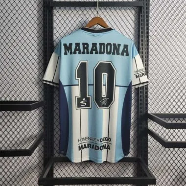 2001 Argentina Maradona #10 Commemorative Edition