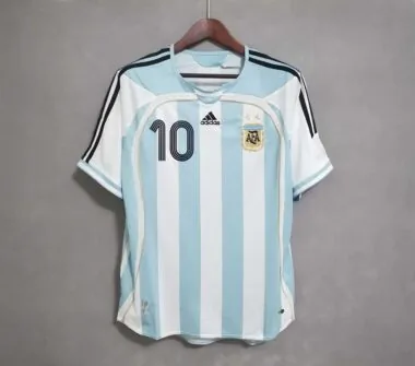 2006 Argentina home