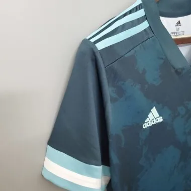 2020 Argentina away