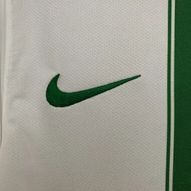 Camiseta retro de Portugal para partidos fuera de casa de 2010
